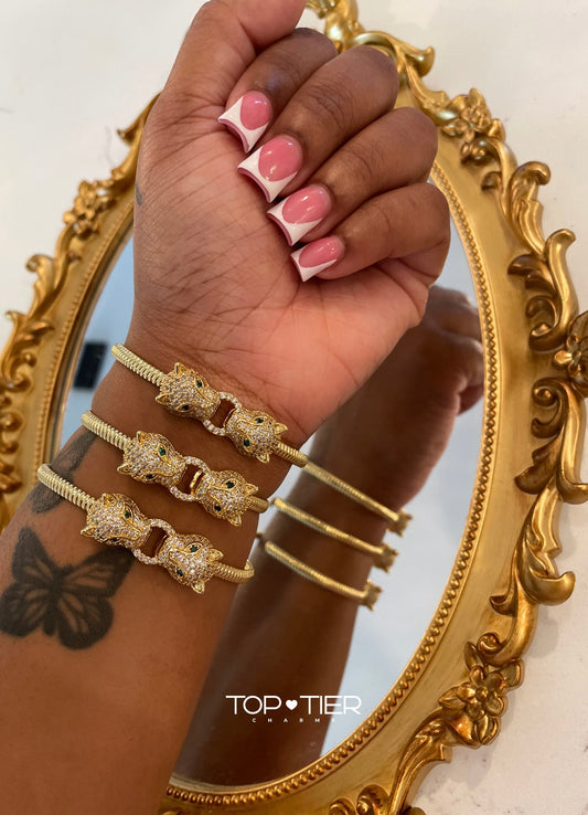 Twist Leopard Bangle