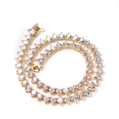 Glassy Heart Necklace