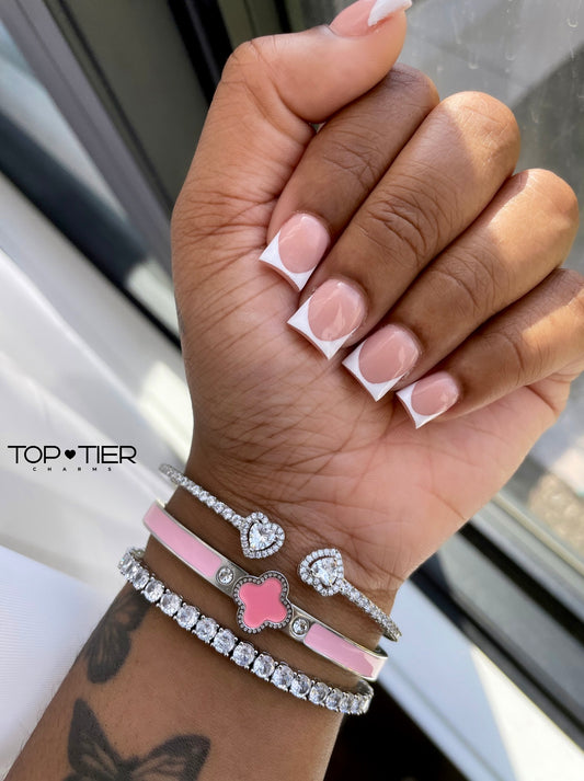 Girls Need Love ♡ Set